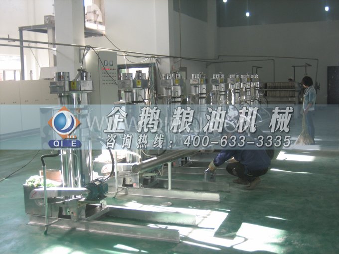 芝麻油壓榨處理設(shè)備，企鵝牌液壓榨油機(jī)勇于創(chuàng)新生產(chǎn)效率高(圖5)